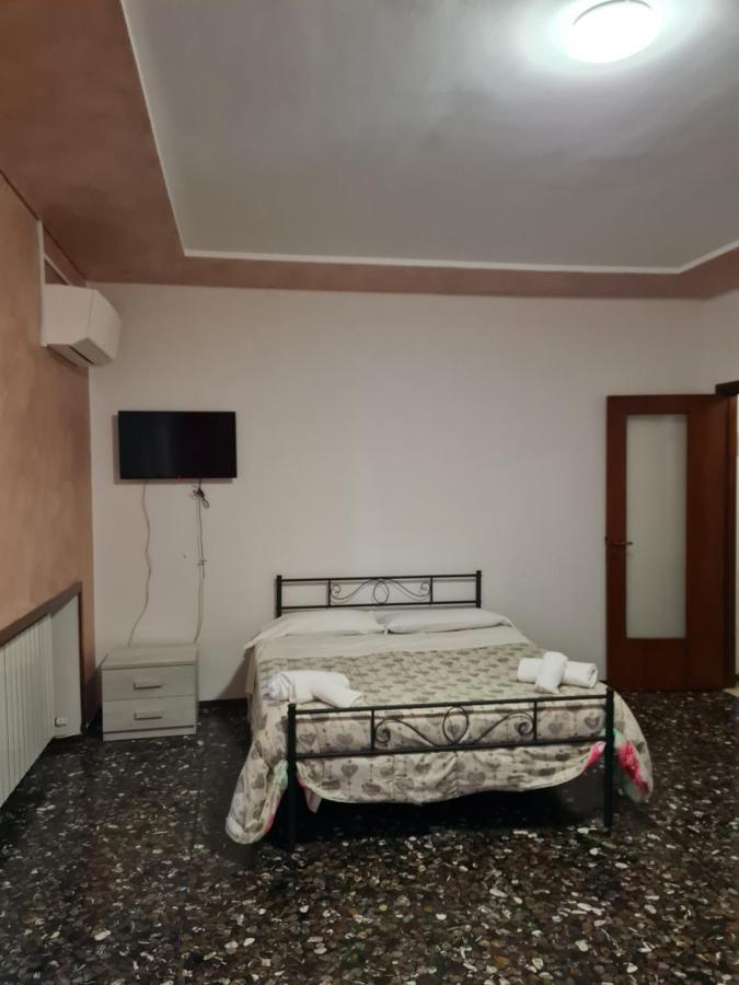 Landlady Airport Orio Bergamo Ida Orio al Serio Exterior foto